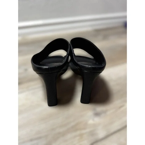 Vince Stylish Quinn Black Leather Suede Block Heel Mule Sandals Women's Size 7.5 - Picture 7 of 9